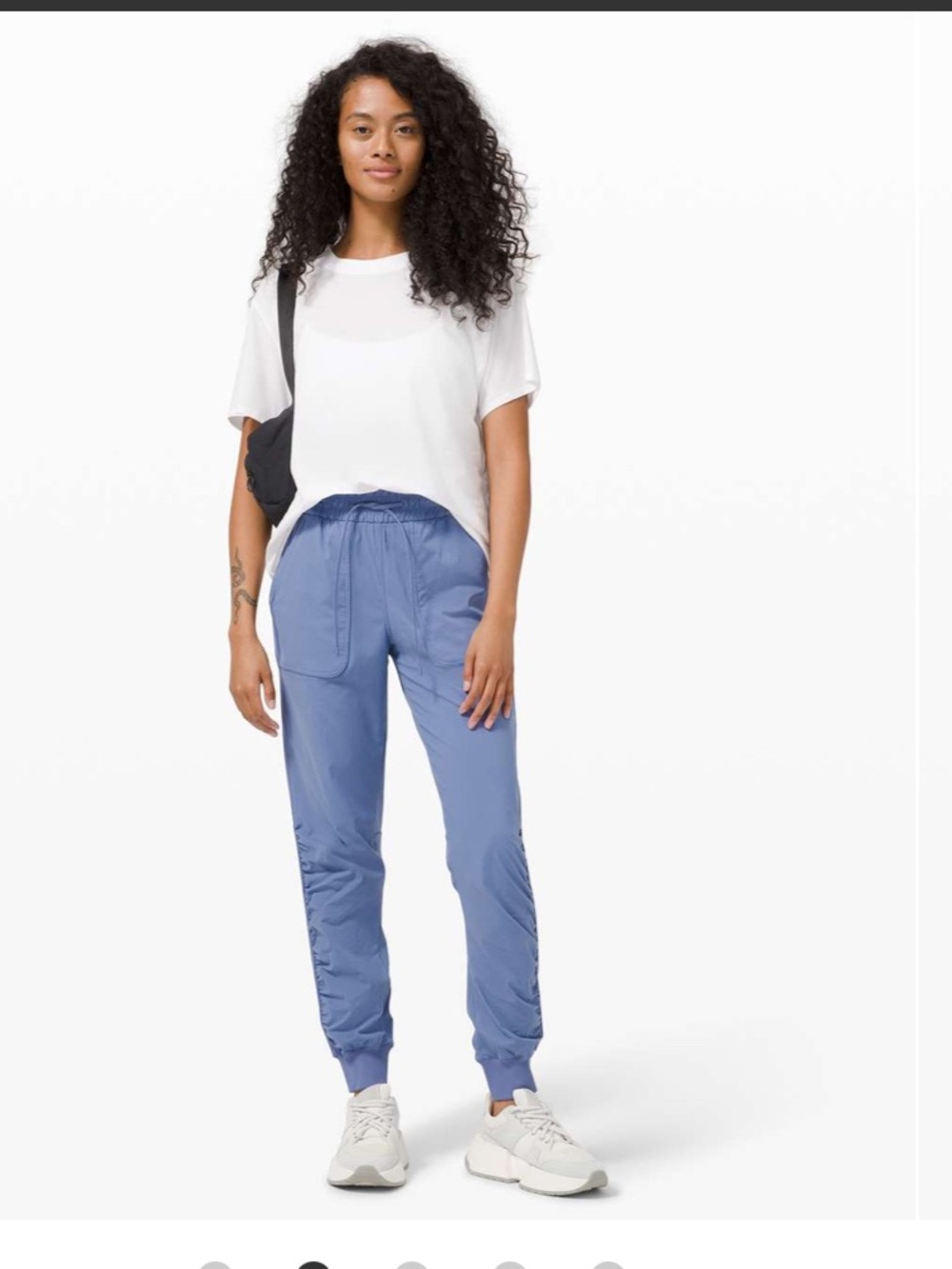 Lululemon Beyond the Studio Jogger
Water Drop 14